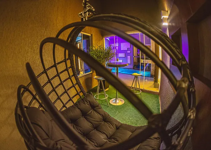 Vison Motel Boutique